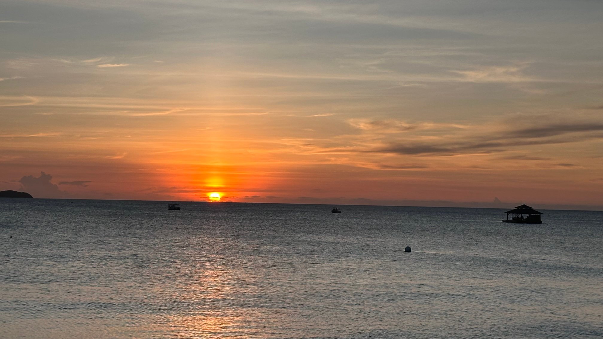 巴拉望阿曼普罗度假村-泳池