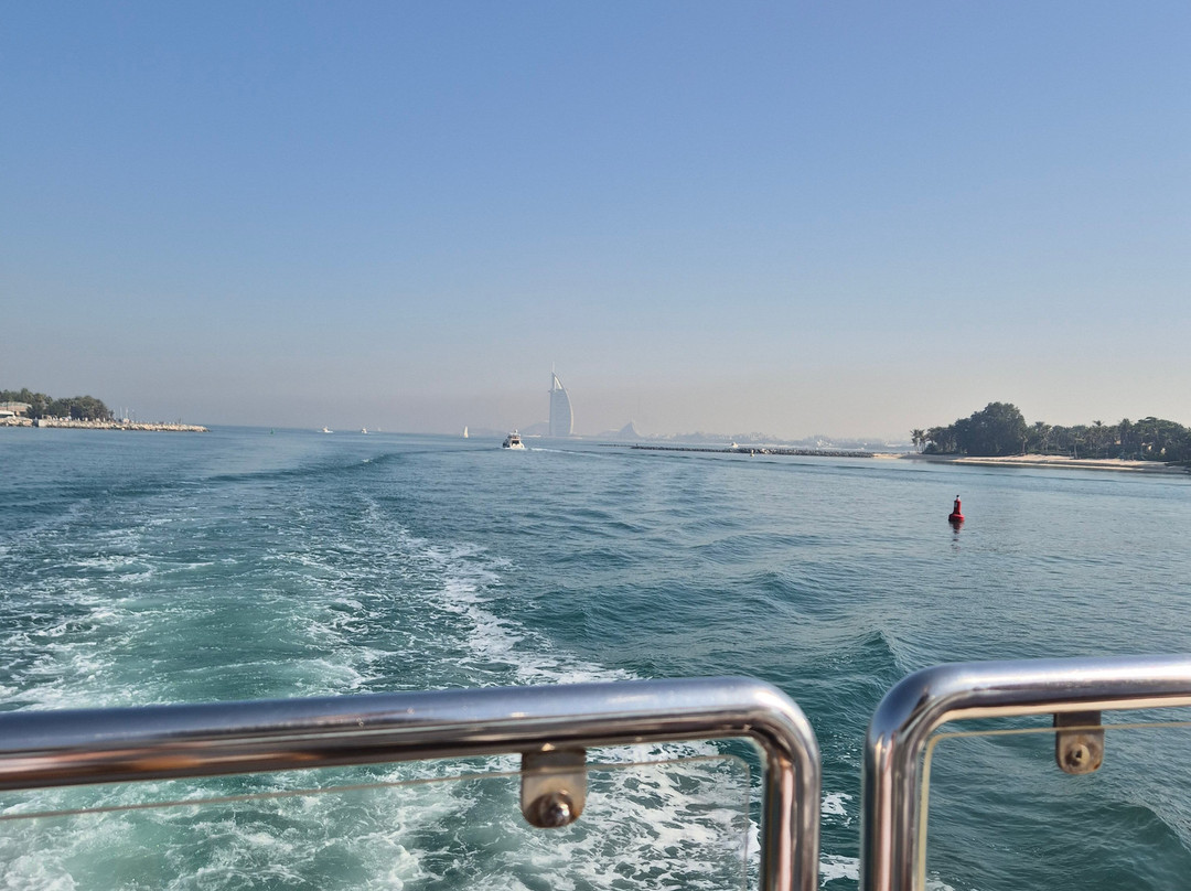 Elite Pearl Charter-迪拜必去景点