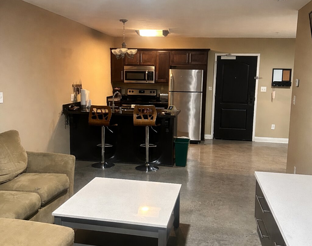 The Hotel SYNC主图