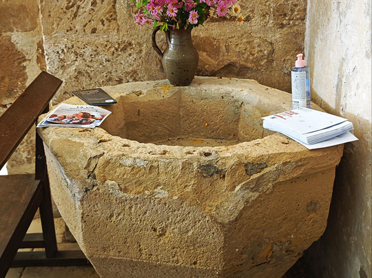 Eglise Saint Martin-Brux必去景点