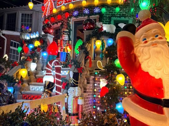 Dyker Heights-布鲁克林必去景点