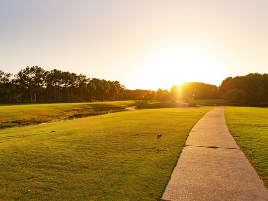 Holly Ridge Golf Course and Driving Range-Harbinger必去景点