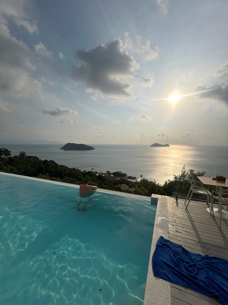 蓝色拉玛-限成人度假村-官方