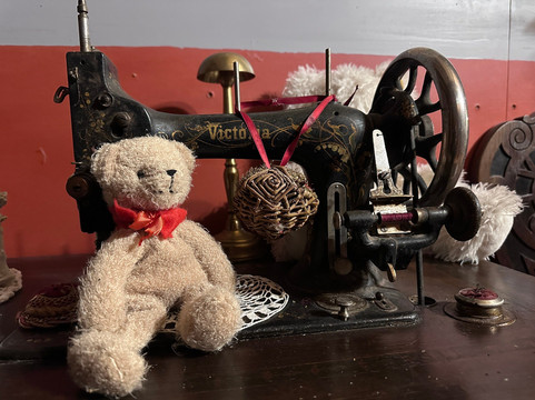 Au Dortoir des Moines主图