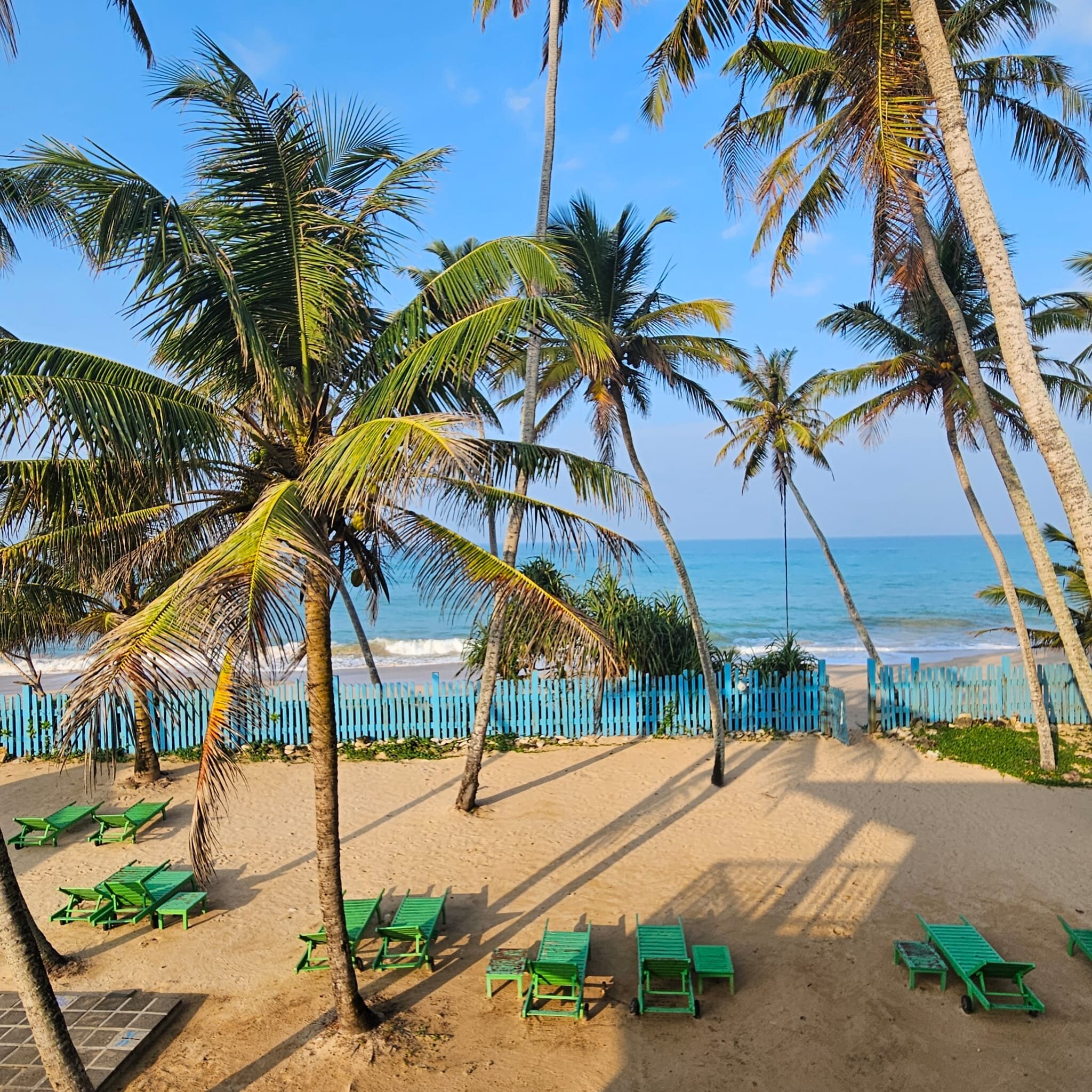 绿洲桥海滩酒店-泳池
