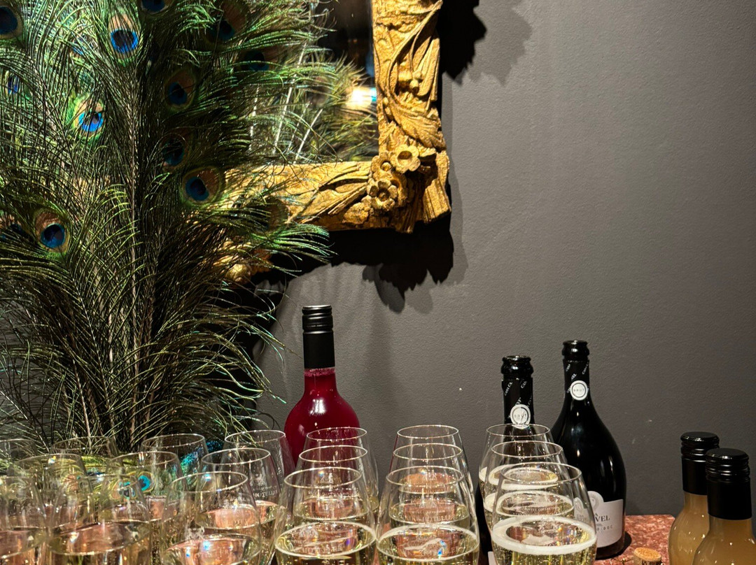 拉美峡湾酒店主图