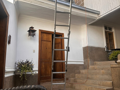 埃尔米拉格罗酒店主图