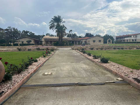 St. Nicholas of the Cats-Akrotiri必去景点