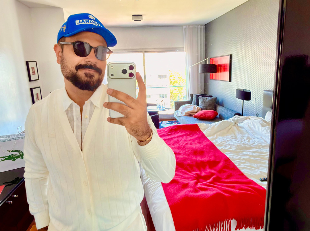 费耶罗酒店主图