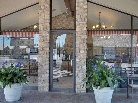 盖茨维尔戴斯酒店主图