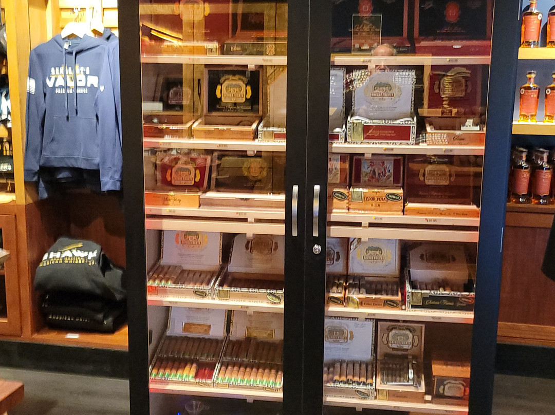 Brad Halling American Whiskey Ko. BHAWK-南派恩斯必去景点