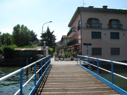 Lungolago di Sarnico-Sarnico必去景点