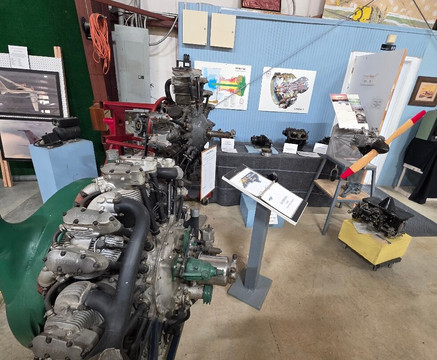 The Western North Carolina  Air Museum-亨德森维尔必去景点