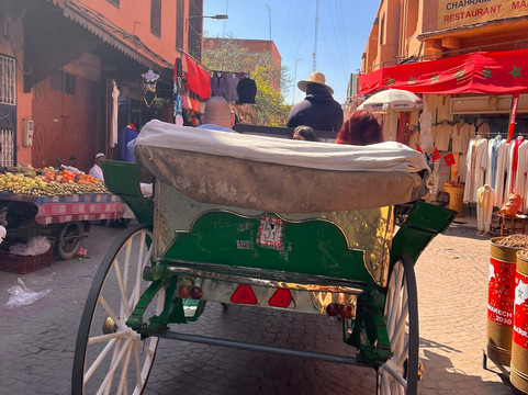 Mountain Desert Tours-马拉喀什必去景点