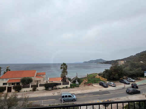 阿尔玛娜雷海滩酒店主图