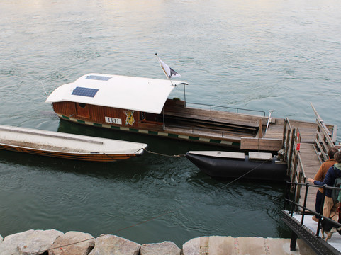 巴塞尔Rheinfahre观光轮渡-巴塞尔必去景点