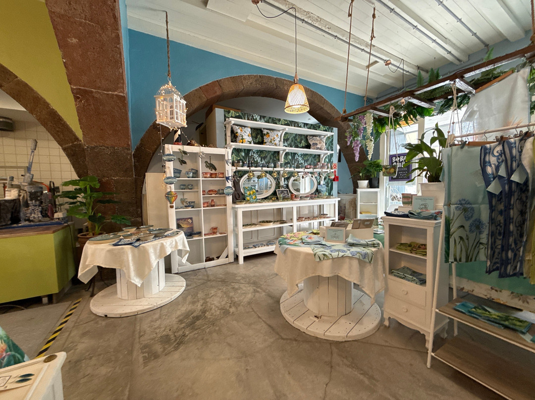 Lillie Ceramics-沙尔必去景点