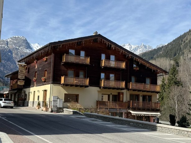 贝尔维尤餐厅-官方