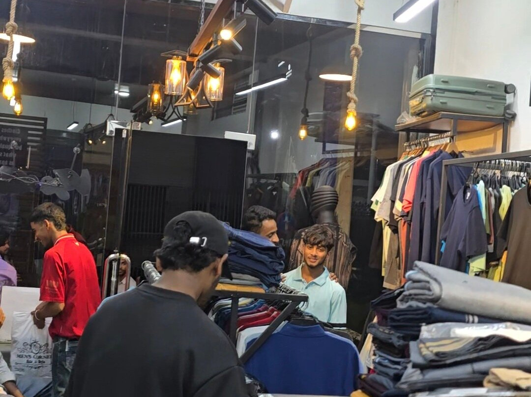 Voguish Factory Outlet-Gampola必去景点