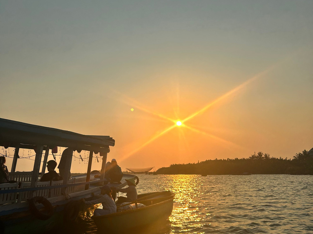 Onion Phi Tours Hoi An-会安必去景点