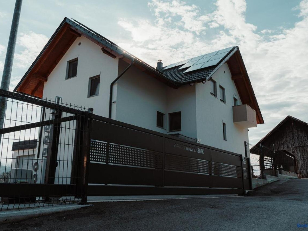 Apartmaji Laznik