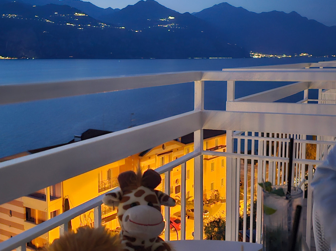 伊甸园酒店主图