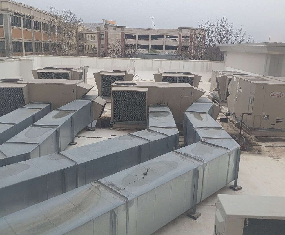 利伍德-奥弗兰德公园雅乐轩酒店主图