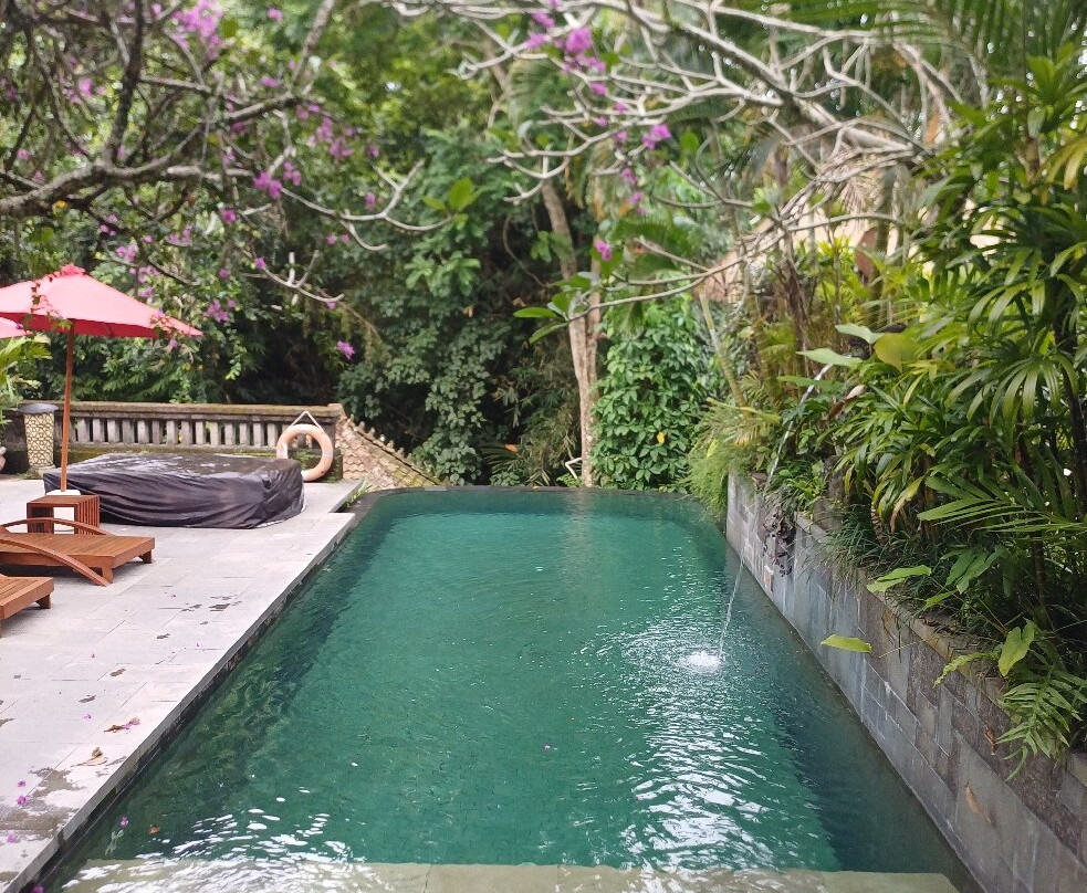 真巴湾阿迪瓦纳度假村主图