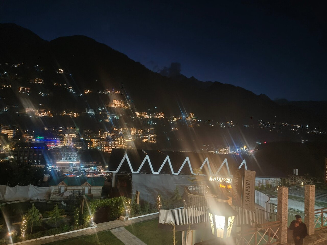 Ashapuri村庄马拉里- 一个豪华的度假村和别墅主图