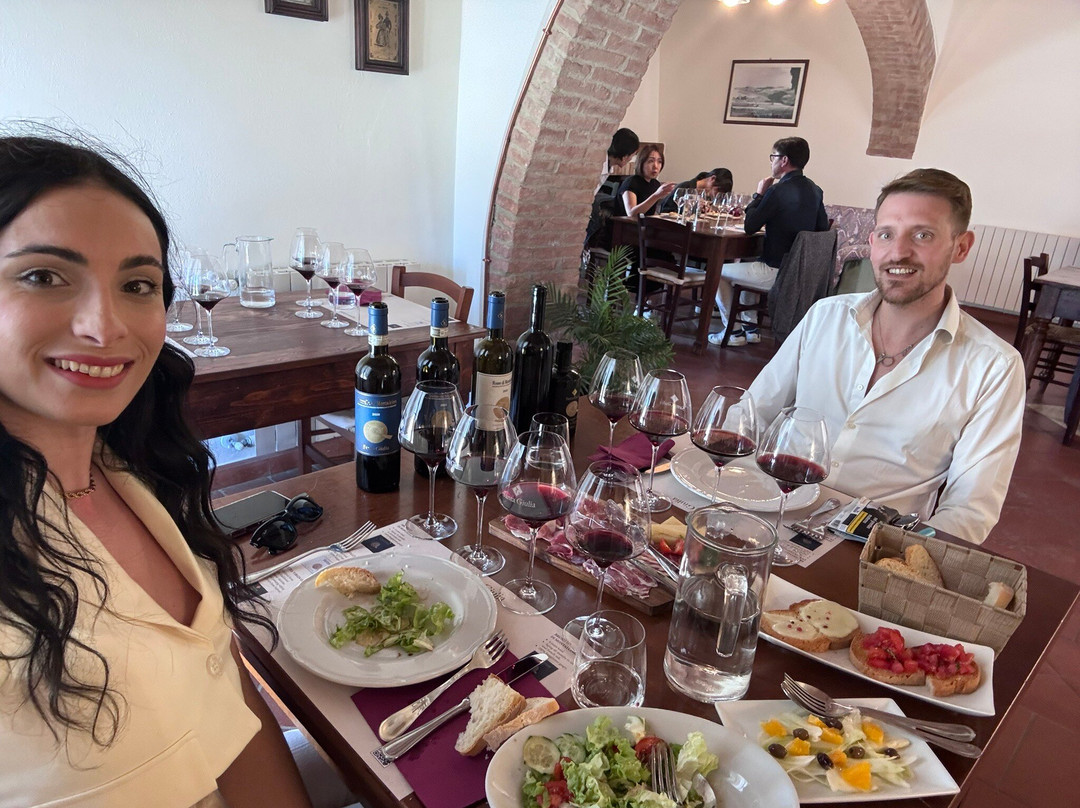 Azienda Agricola Santa Giulia-Torrenieri必去景点