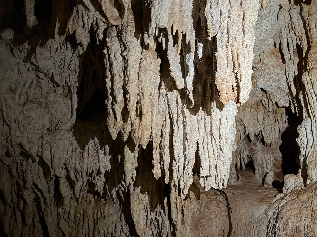 Cayman Crystal Caves-大开曼岛必去景点