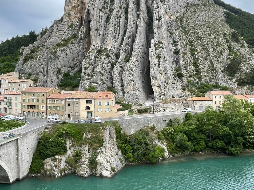 Rocher de la Baume-Sisteron必去景点