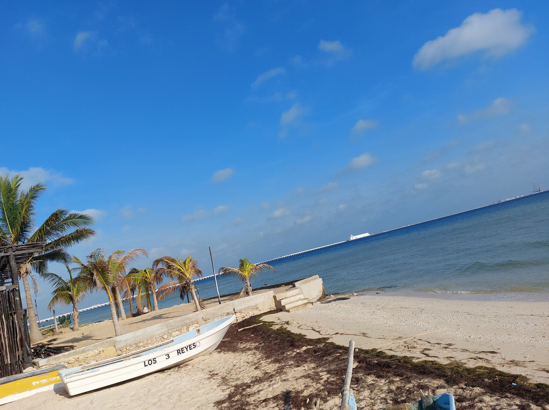Jacque's Beachside Hostel