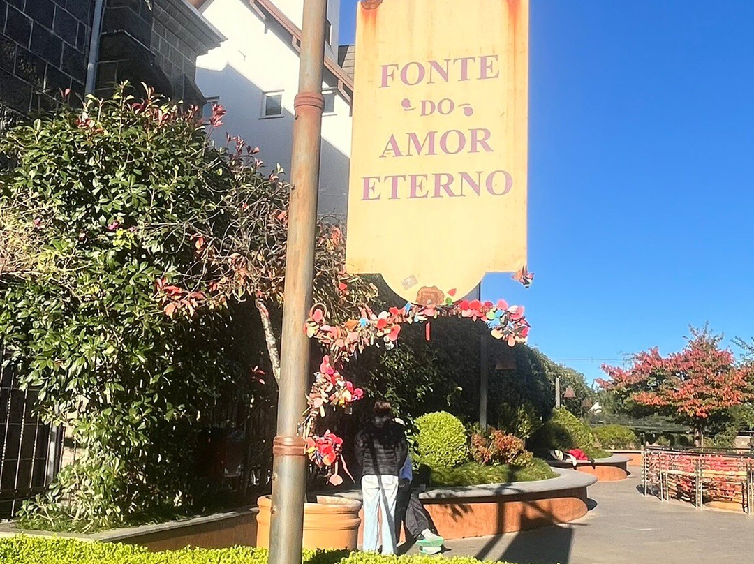 Fonte do Amor Eterno-格拉玛多必去景点