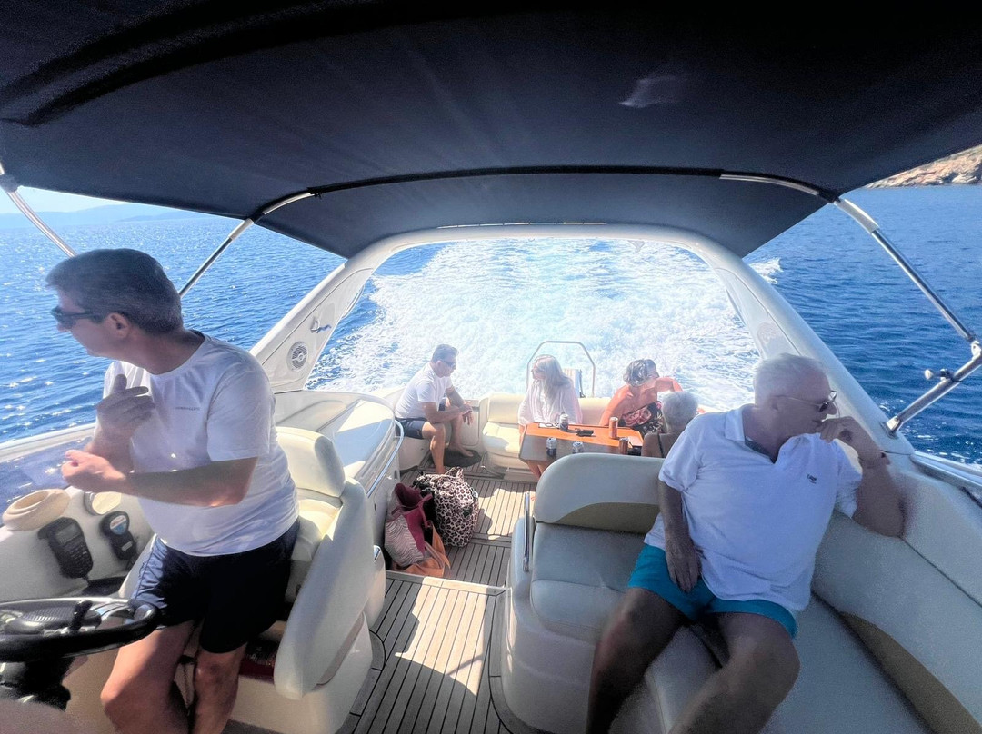 Elounda VIP Cruises-Agios Nikolaos必去景点