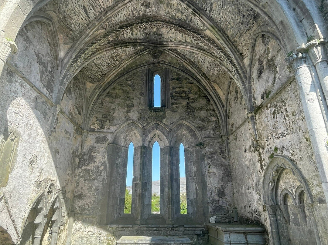 Corcomroe Abbey-克莱尔郡必去景点