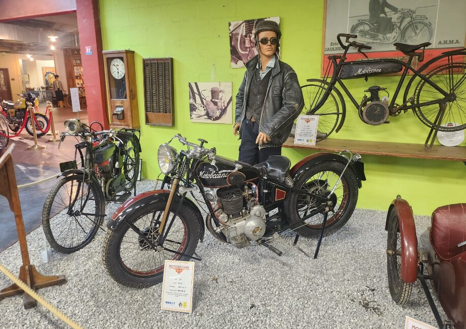 Village des Metiers D'antan & Musee Motobecane-Saint-Quentin City必去景点