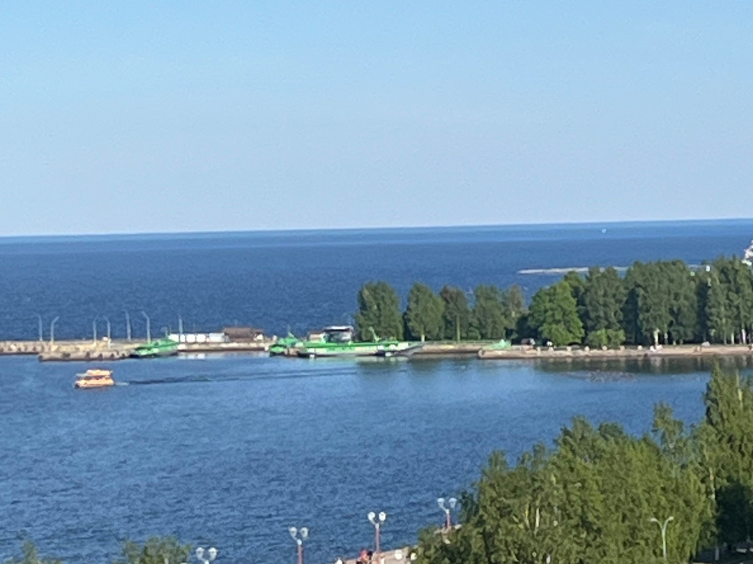 Cosmos Petrozavodsk Hotel主图