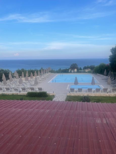 Zephyros Hotel-旅行者