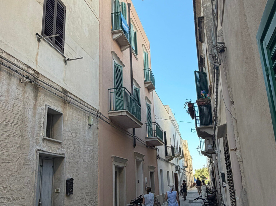 埃加迪餐厅旅馆主图