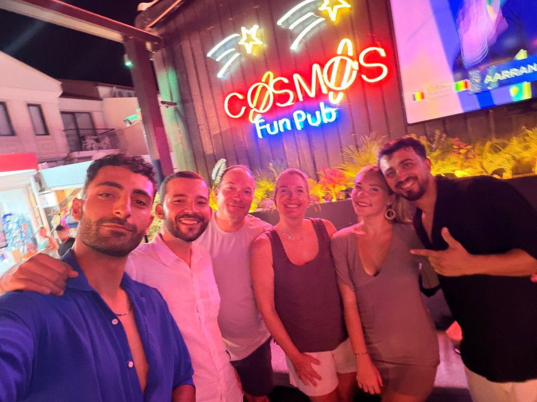 Cosmos restaurant and lounge