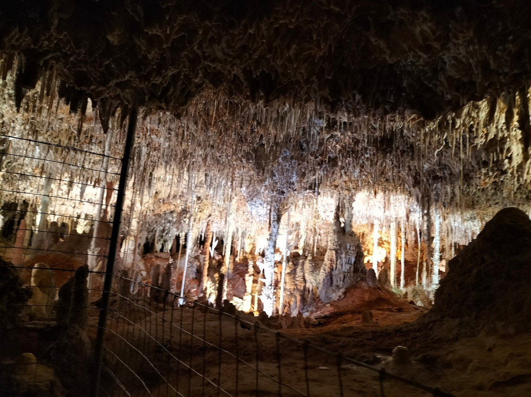 Cuevas Dels Hams-克里斯托港必去景点