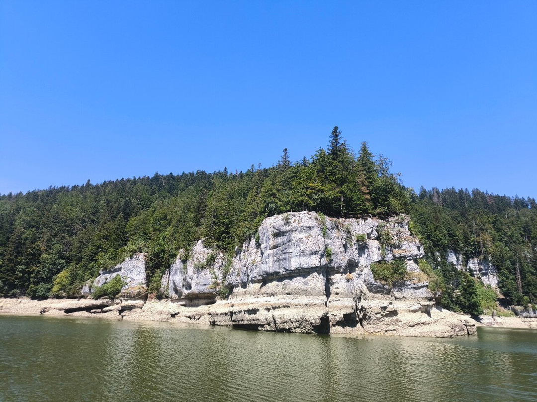 Bateaux du Saut du Doubs-Villers-le-Lac必去景点