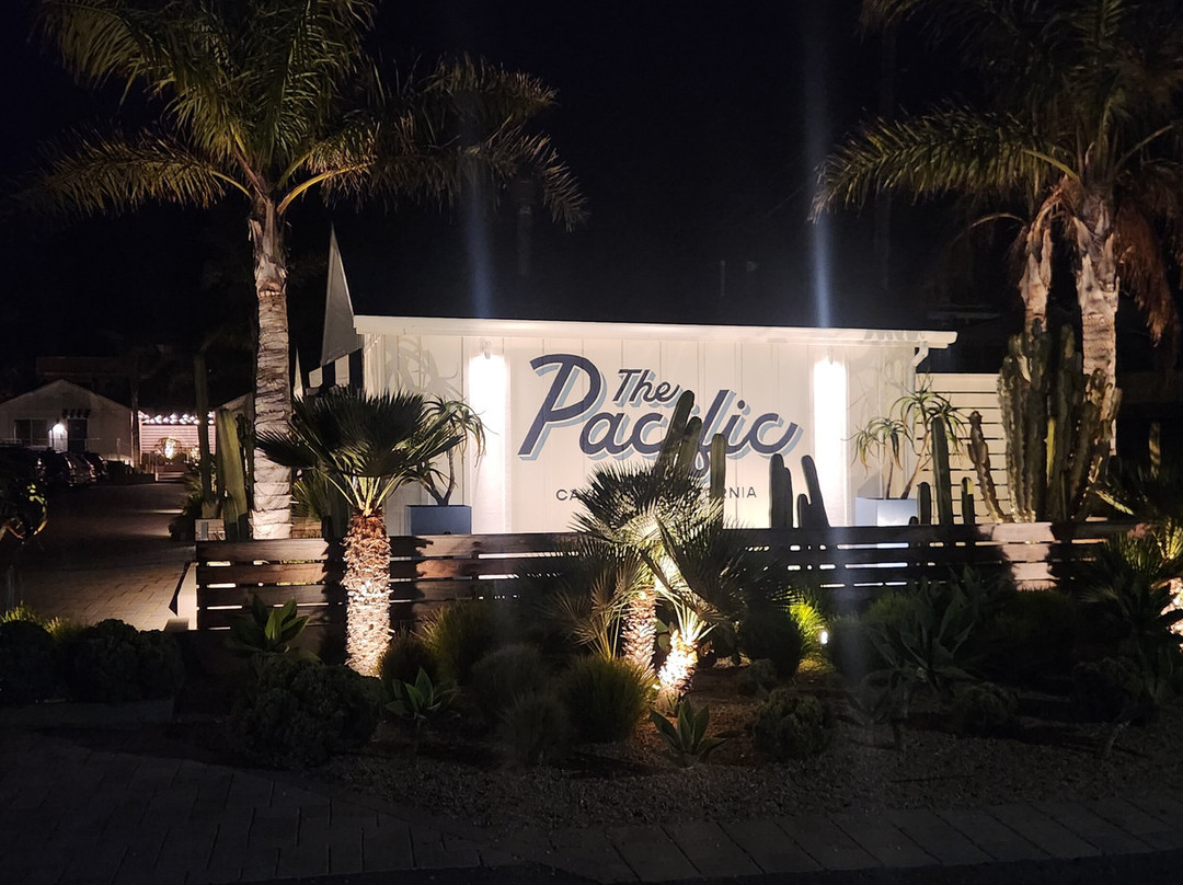 The Pacific Motel主图