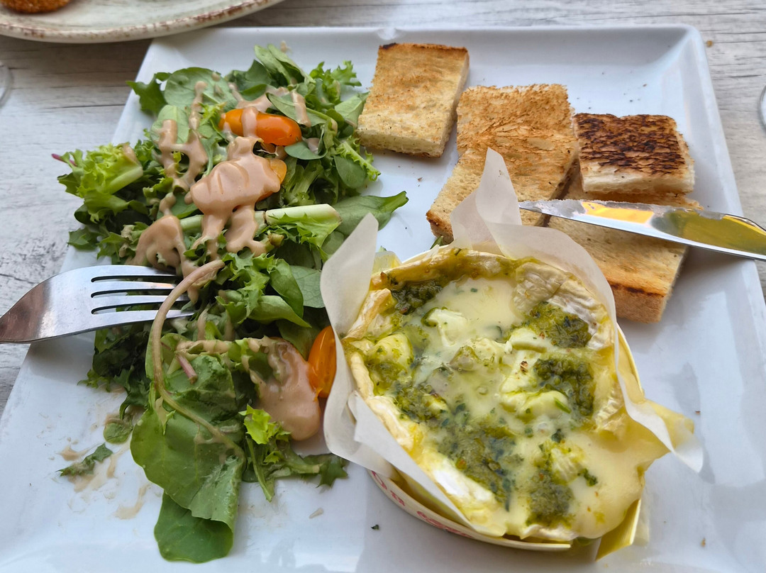 La Taverne