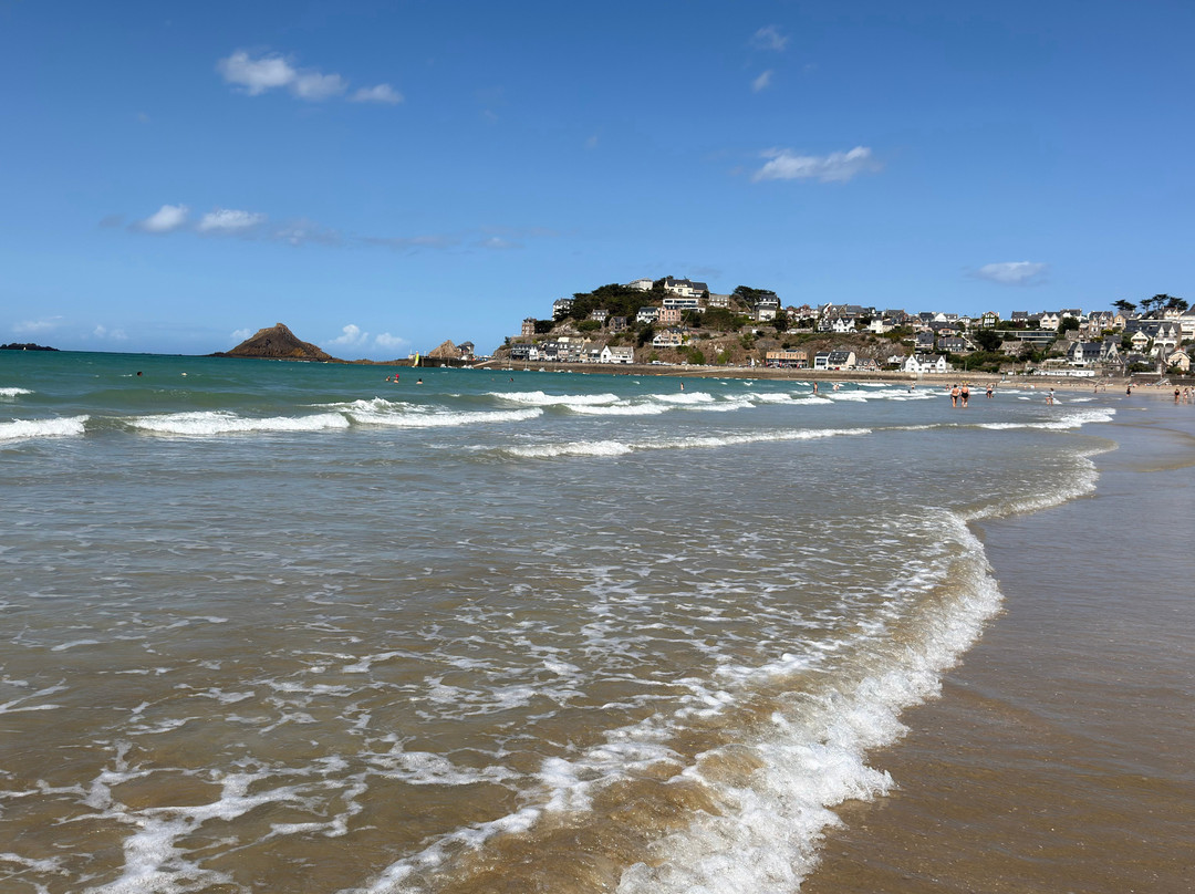 Plage Du Val André-Pleneuf-Val-Andre必去景点