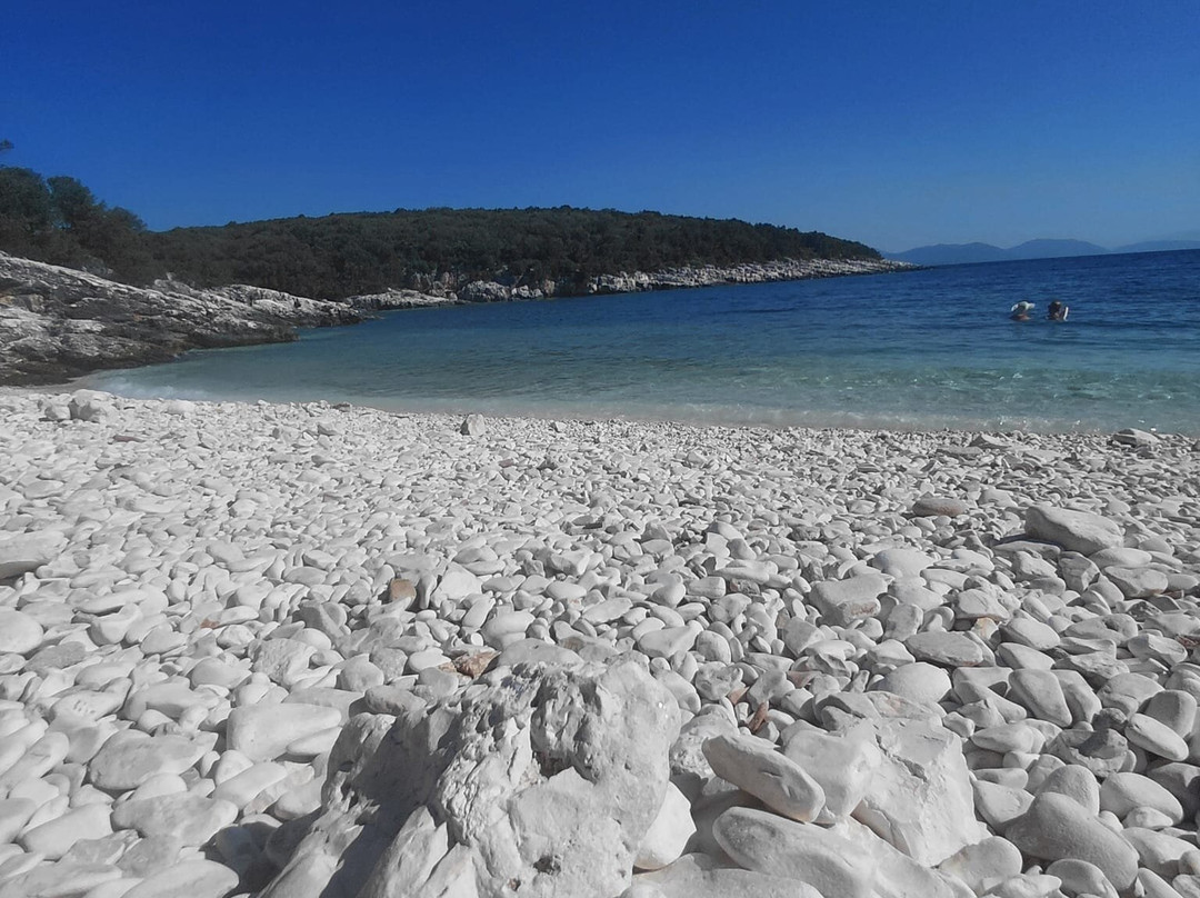 Kimilia Beach-菲斯卡尔宗必去景点
