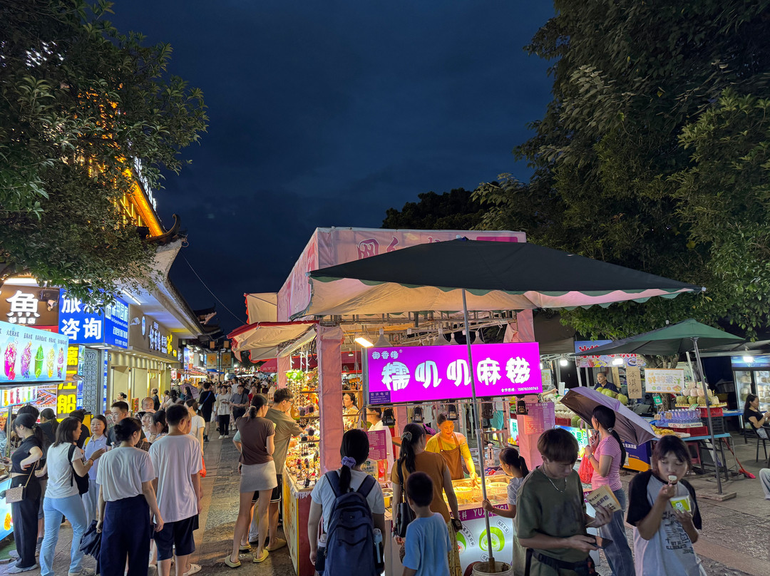 日月塔-桂林市必去景点