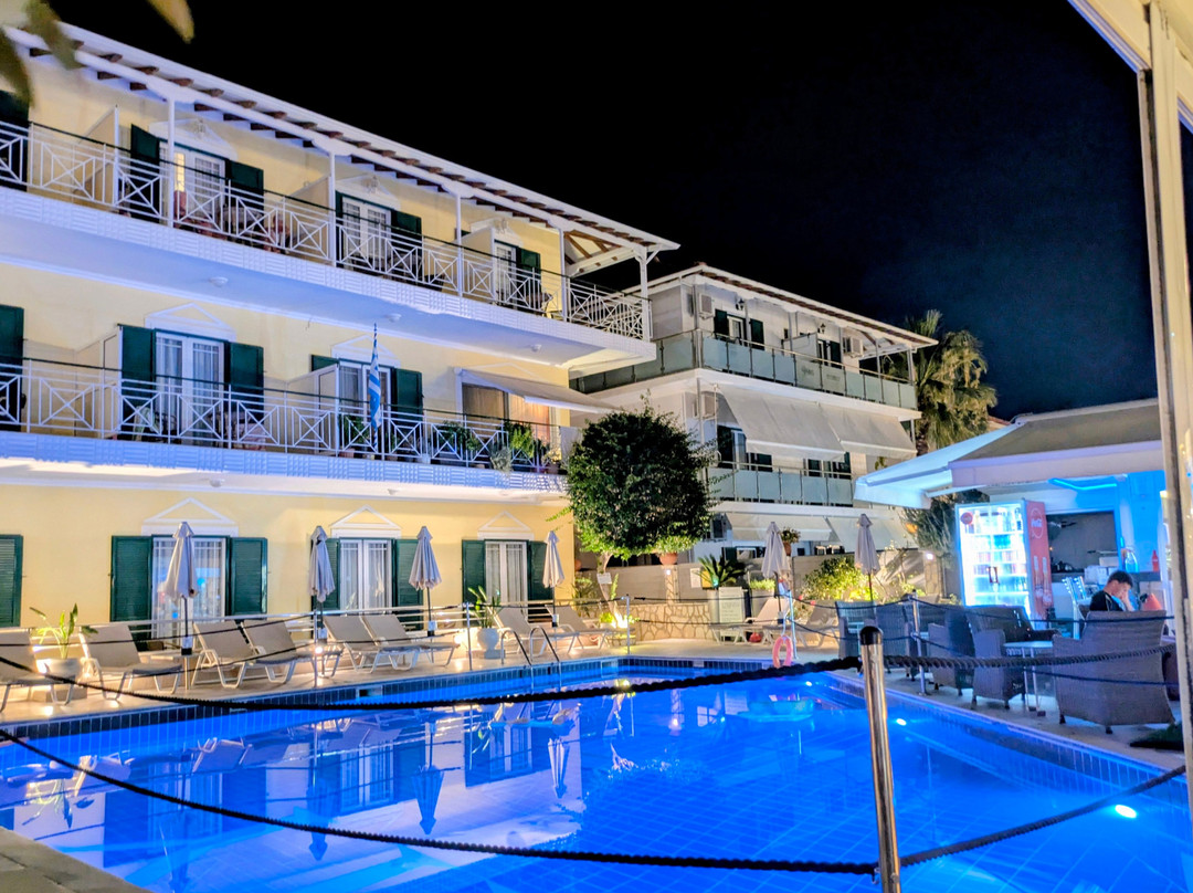Yannis Hotel主图