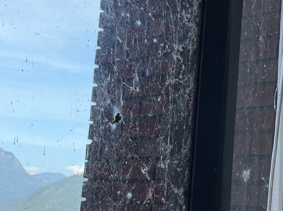 哈里森温泉水疗度假村主图